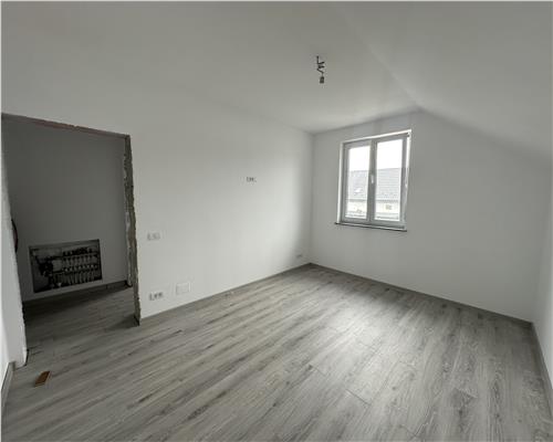Casa de vanzare, 4 camere, Strejnicu, Prahova, la cheie