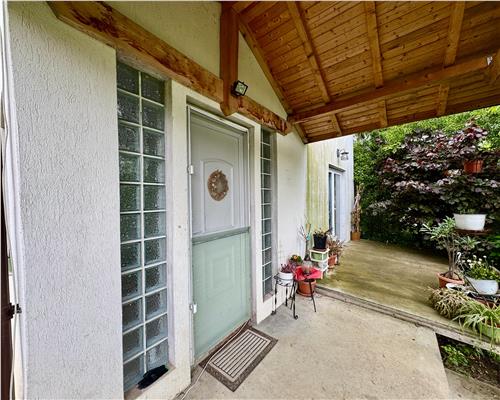 Vanzare casa individuala, P+1E, 3 camere, intr o zona superba, Baicoi, Prahova.