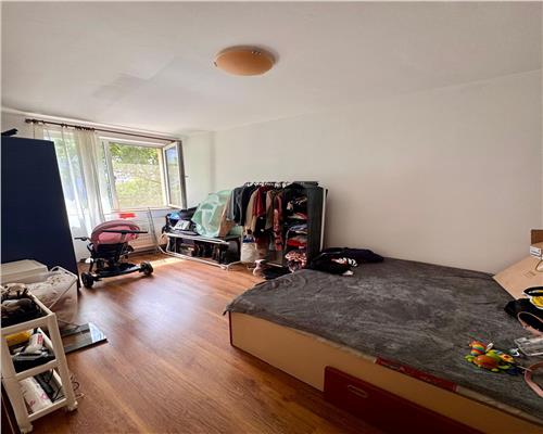 Apartament 3 camere, cf.1A decomandat, 2 balcoane, Republicii, Ploiesti.