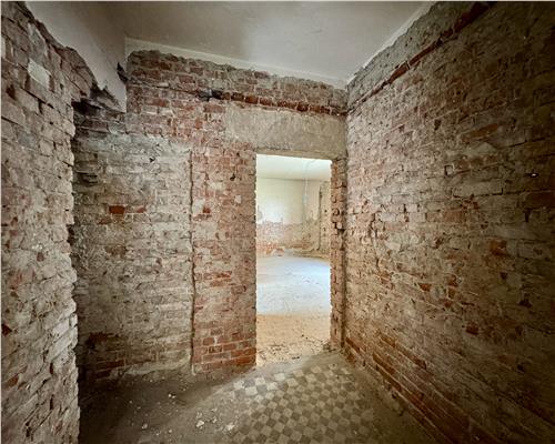 Cladire P+1E autorizata centru varstnici, central, Ploiesti