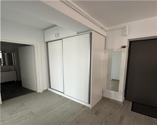 Inchiriere apartament, 2 camere, parcare proprie, cartier Albert, Ploiesti