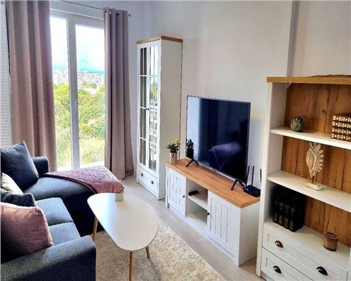 Inchiriere apartament, 2 camere, parcare proprie, Hipodrom, Ploiesti