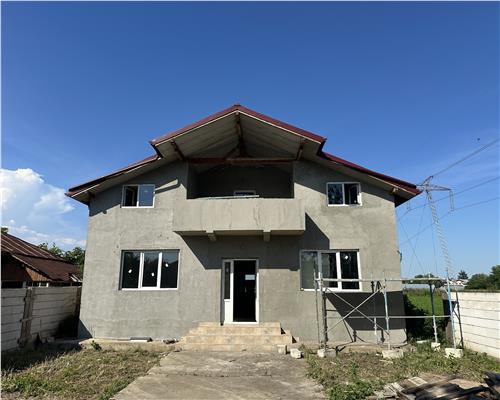 Casa de vanzare, 6 camere, Puchenii Mari, Prahova.