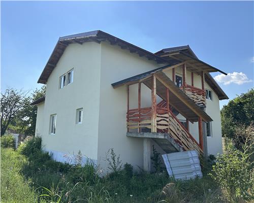 Casa de vanzare, 6 camere, Puchenii Mari, Prahova.