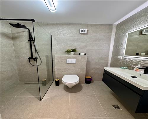 Apartament 2 camere, mobilat si utilat, parcare proprie, Albert, Ploiesti