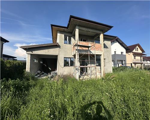 Casa de vanzare, 5 camere, piscina exterioara, Targsoru Vechi, Prahova