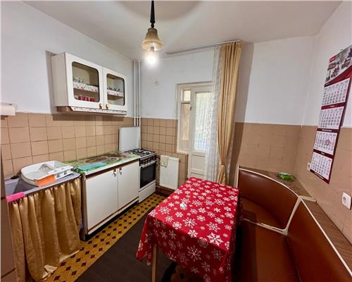 Apartament 2 camere, in Ploiesti, zona Mihai Bravu stradal.