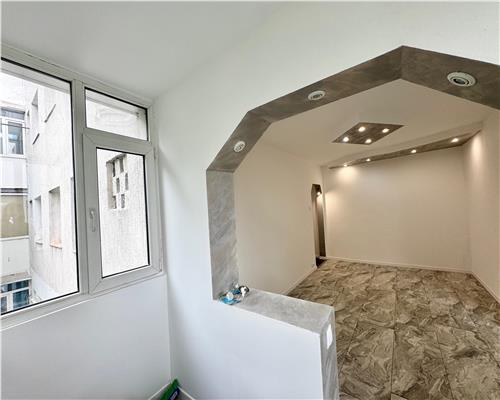 Vanzare apartament 2 camere nedecomandat, zona Mihai Bravu, Ploiesti