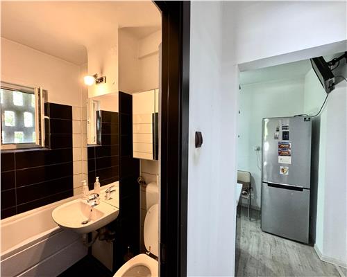 Inchiriere apartament 2 camere, decomandat, zona Nord, Ploiesti.