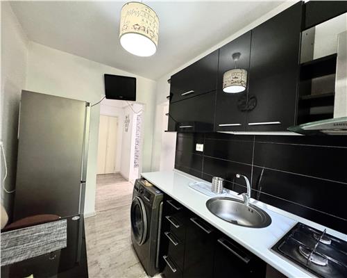 Inchiriere apartament 2 camere, decomandat, zona Nord, Ploiesti.