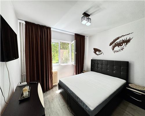 Inchiriere apartament 2 camere, decomandat, zona Nord, Ploiesti.