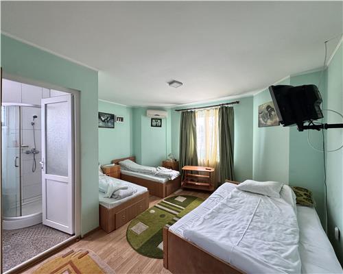 Sala evenimente si pensiune, centru Urlati, Prahova