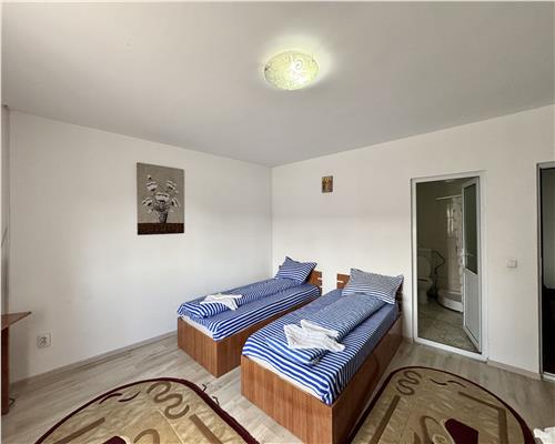 Sala evenimente si pensiune, centru Urlati, Prahova
