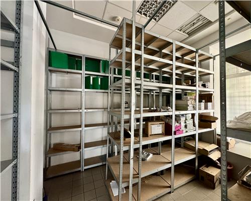 Spatiu comercial 150 mp si demisol 250 mp ultracentral, Ploiesti