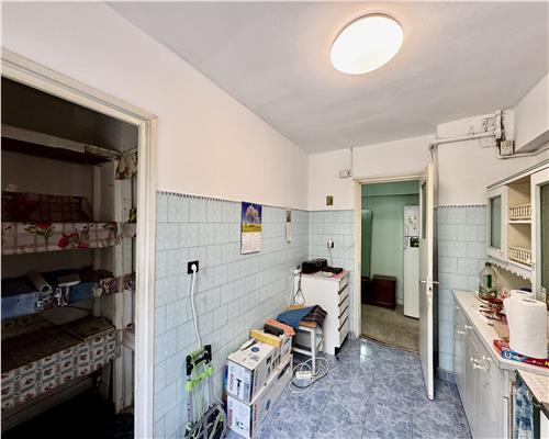 Vanzare apartament 3 camere, confort 1A, decomandat, zona ultracentrala, Ploiesti.