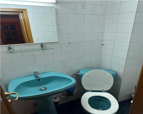 Vanzare apartament 3 camere, confort 1A, decomandat, ultracentral, Ploiesti