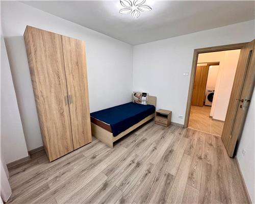 Apartament 3 camere, parcare proprie si centrala proprie, Ploiesti, ultracentral