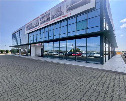 Spatiu comercial cu parcare privata, in Ploiesti, Dn1B Bucov.