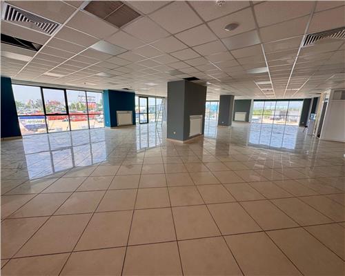 Spatiu comercial cu parcare privata, in Ploiesti, Dn1B Bucov.