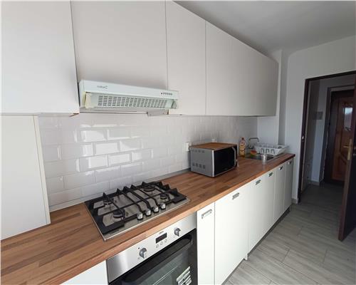 Inchiriere studio, recent renovat, zona Vest, Ploiesti