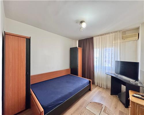 Vanzare apartament 3 camere, centrala termica, ultracentral, Ploiesti