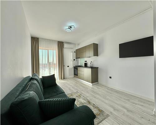 Inchiriere apartament 3 camere de lux, prima inchiriere, centrala termica, zona Nord, Ploiesti.