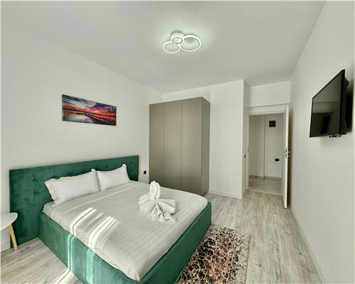 Inchiriere apartament 3 camere de lux, prima inchiriere, centrala termica, zona Nord, Ploiesti.