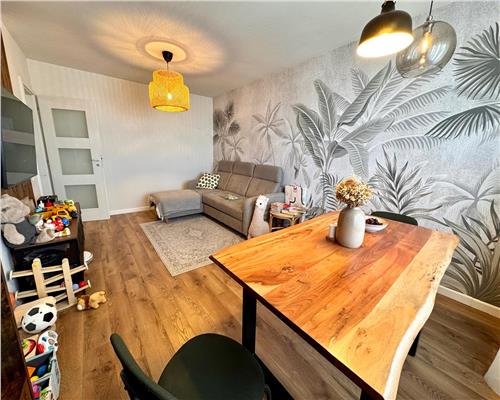 Apartament 3 camere, mobilat si utilat, in Ploiesti, zona 9 Mai.