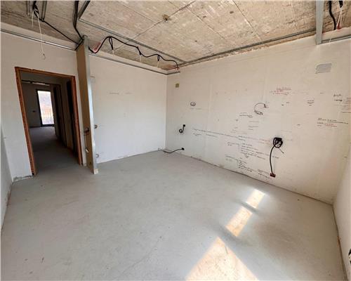 Apartament 3 camere, bloc 2017, in Ploiesti, zona Bd. Castanilor.