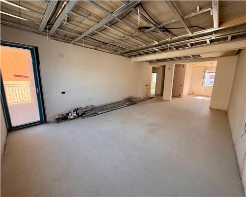 Apartament 3 camere, bloc 2017, in Ploiesti, zona Bd. Castanilor.