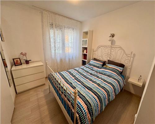 Apartament 3 camere, mobilat si utilat, in Ploiesti, Bd. Castanilor.