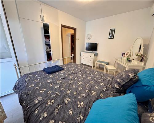Apartament 3 camere, mobilat si utilat, in Ploiesti, Bd. Castanilor.