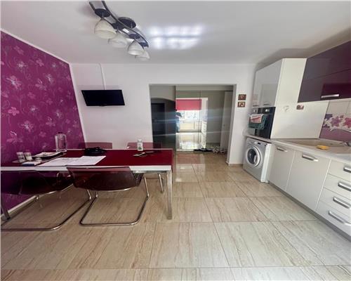 Apartament 3 camere, mobilat si utilat, in Ploiesti, Bd. Castanilor.