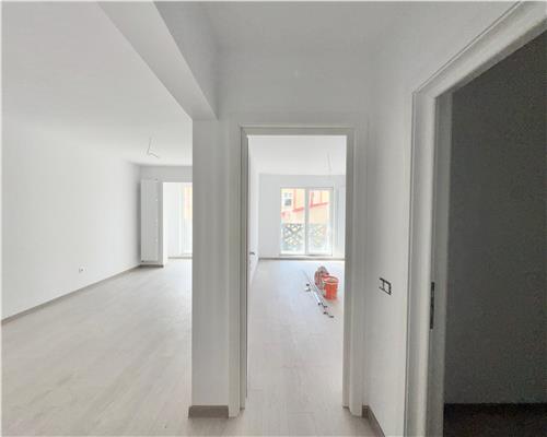 Inchiriere apartament 2 camere, nemobilat, bloc nou, Sud, Ploiesti.