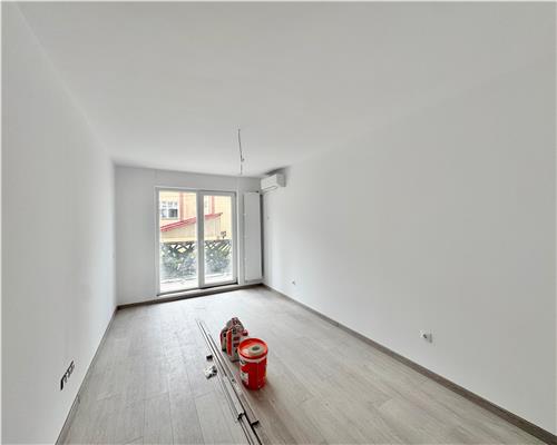 Inchiriere apartament 2 camere, nemobilat, bloc nou, Sud, Ploiesti.