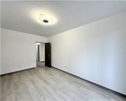 Inchiriere apartament 2 camere, partial mobilat utilat, White Tower Sud, Ploiesti.