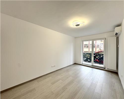 Inchiriere apartament 2 camere, partial mobilat utilat, White Tower Sud, Ploiesti.