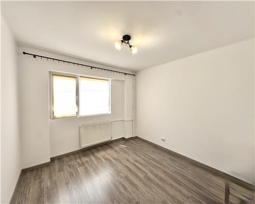Apartament 3 camere, decomandat, renovat, Republicii, Ploiesti