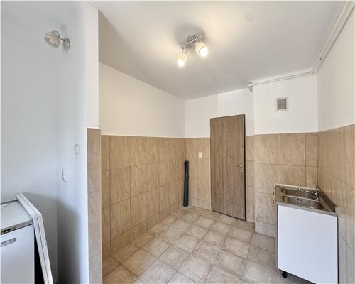 Apartament 3 camere, decomandat, renovat, Republicii, Ploiesti