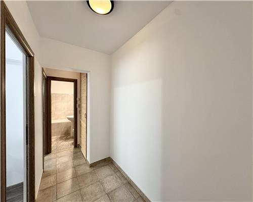 Apartament 3 camere, decomandat, renovat, Republicii, Ploiesti
