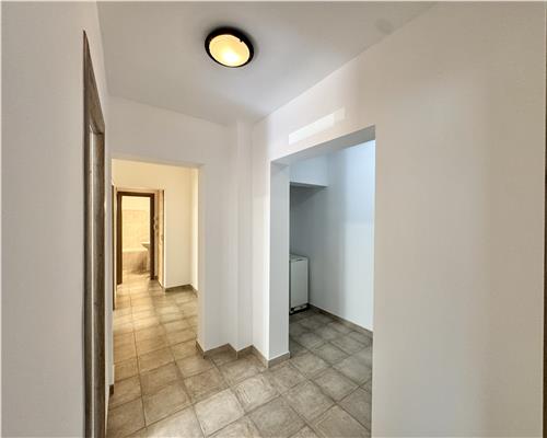 Apartament 3 camere, decomandat, renovat, Republicii, Ploiesti