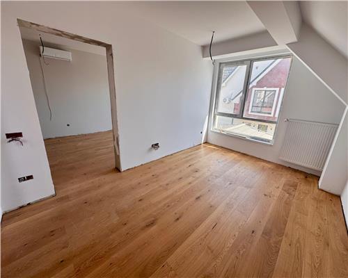 Casa 4 camere, in Ploiesti, cartier rezidential Irish Park.
