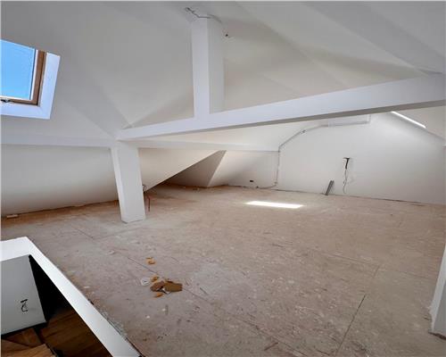 Casa 4 camere, in Ploiesti, cartier rezidential Irish Park.