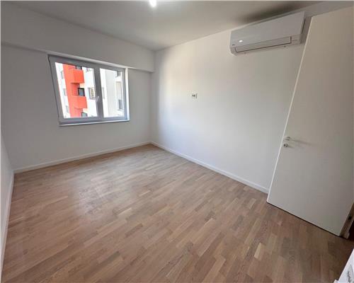 Apartament 3 camere, in Ploiesti, zona Parcul Mihai Viteazul.