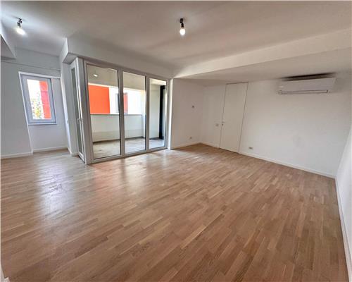 Apartament 3 camere, in Ploiesti, zona Parcul Mihai Viteazul.