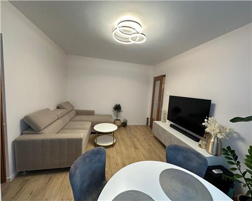 Inchiriere apartament 2camere nedecomandat, Ploiesti, zona Vest.