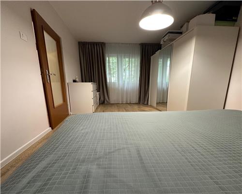 Inchiriere apartament 2camere nedecomandat, Ploiesti, zona Vest.