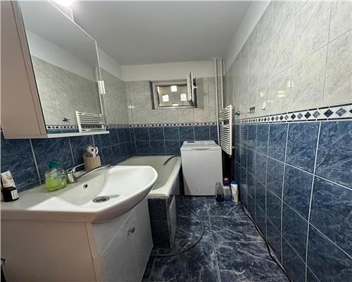 Inchiriere apartament 2camere nedecomandat, Ploiesti, zona Vest.