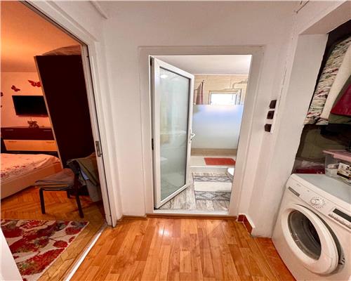 Apartament 2 camere, centrala proprie, in Ploiesti, zona Nord.