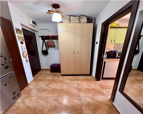 Apartament 2 camere, centrala proprie, in Ploiesti, zona Nord.